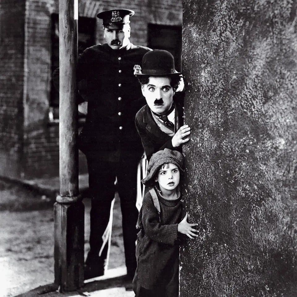 Luz, Câmara, Verão! - "O garoto de Charlot" (1921) de Charles Chaplin